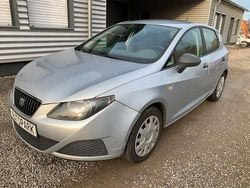 Grau Gebraucht 2010 Seat Ibiza Reference Limousine | 1.999 € (Guter Preis)