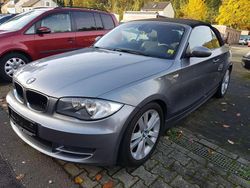 Spacegrau Gebraucht 2009 BMW 118 Cabriolet Cabrio | 9.299 € (Etwas zu teuer)