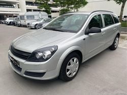 Grau Gebraucht 2005 Opel Astra Kombi | 1.300 € (Superpreis)
