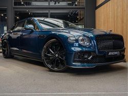Blau Gebraucht 2022 Bentley Flying Spur Limousine | 179.995 € (Teuer)