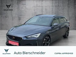 Grau Gebraucht 2024 Cupra Leon VZ Kombi | 34.450 € (Fairer Preis)