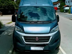 Grau Gebraucht 2018 Fiat Ducato Van | 24.000 € (Teuer)