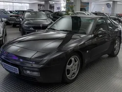 Schwarz Gebraucht 1986 Porsche 944 Turbo Coupé | 33.600 €