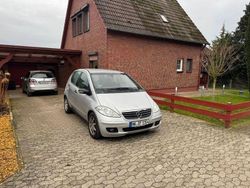 Silber Gebraucht 2006 Mercedes A170 Classic Van / Kleinbus | 3.350 € (Guter Preis)