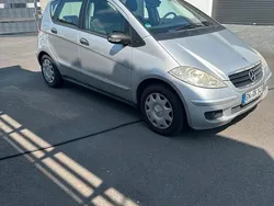 Silber Gebraucht 2004 Mercedes A150 Kleinwagen | 899 € (Guter Preis)