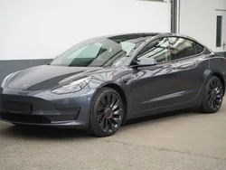 Grau Gebraucht 2021 Tesla Model 3 Performance Limousine | 28.950 € (Fairer Preis)