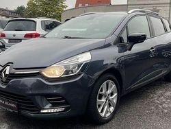 Blau Gebraucht 2020 Renault Clio V LIMITED Limousine | 10.890 € (Fairer Preis)