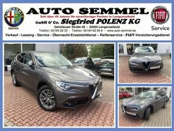 Grün Gebraucht 2017 Alfa Romeo Stelvio Super SUV | 23.800 € (Etwas zu teuer)