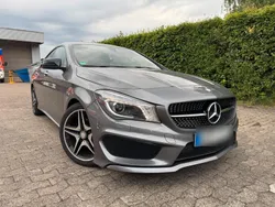 Grau Gebraucht 2014 Mercedes CLA200 Limousine | 17.490 € (Fairer Preis)