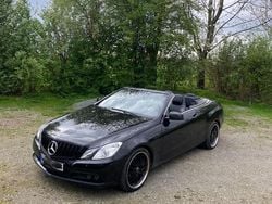 Schwarz Gebraucht 2010 Mercedes E200 Cabrio | 10.000 € (Fairer Preis)