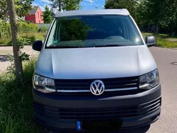 Grau Gebraucht 2018 VW T6 Van | 42.000 €