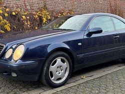 Blau Gebraucht 1998 Mercedes CLK200 Elegance Coupé | 4.499 € (Teuer)
