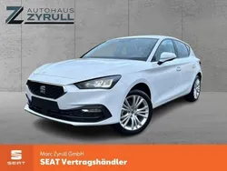 Weiß Gebraucht 2025 Seat Leon Style Limousine | 30.980 € (Fairer Preis)