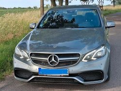 Silber Gebraucht 2014 Mercedes E200 Limousine | 10.500 € (Fairer Preis)