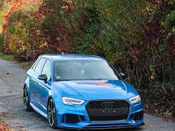 Blau Gebraucht 2018 Audi RS3 Sportback Sport Kleinwagen | 43.500 € (Etwas zu teuer)