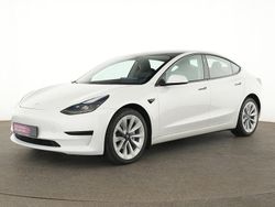 Perl weiss Gebraucht 2022 Tesla Model 3 Limousine | 27.399 € (Fairer Preis)