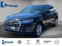 Mythosschwarz metallic (metallic) Gebraucht 2020 Audi Q5 Basis SUV | 29.990 € (Superpreis)