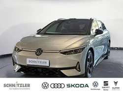 Silber Gebraucht 2025 VW ID.7 GTX Limousine | 66.990 €