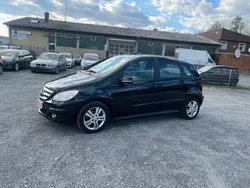 Schwarz Gebraucht 2008 Mercedes B200 Van / Kleinbus | 7.999 € (Etwas zu teuer)