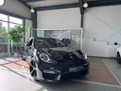 Porsche Panamera GTS