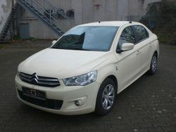 Weiß Gebraucht 2017 Citroën C-Elysee I SELECTION Limousine | 5.500 €