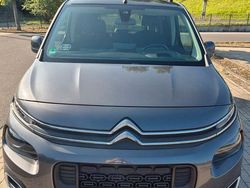 Grau Gebraucht 2019 Citroën Berlingo PureTech Van / Kleinbus | 17.490 € (Fairer Preis)