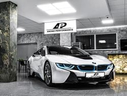 Weiß Gebraucht 2017 BMW i8 Performance | 63.900 €
