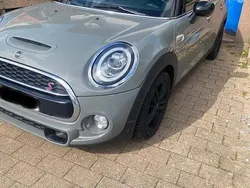 Grau Gebraucht 2018 Mini Cooper Kleinwagen | 20.400 € (Guter Preis)