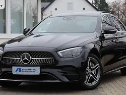 Obsidianschwarz Gebraucht 2020 Mercedes E300 AMG Limousine | 36.980 € (Etwas zu teuer)