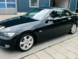 Schwarz Gebraucht 2007 BMW 330 Cabriolet Cabrio | 9.111 € (Etwas zu teuer)