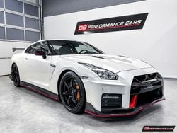 Weiß Gebraucht 2018 Nissan GT-R Nismo Coupé | 209.990 €