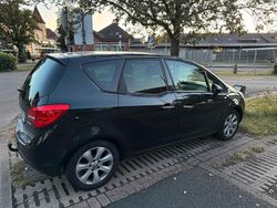Schwarz Gebraucht 2012 Opel Meriva Van / Kleinbus | 4.000 € (Fairer Preis)