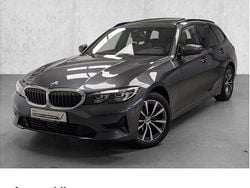Grau Gebraucht 2022 BMW 320 Sport Line Kombi | 27.690 € (Guter Preis)