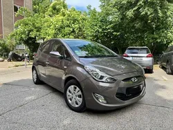 Braun Gebraucht 2014 Hyundai ix20 Edition Van / Kleinbus | 6.900 € (Guter Preis)