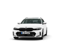 Weiß Gebraucht 2024 BMW 330 Comfort Edition Kombi | 54.290 € (Teuer)