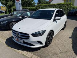 Polarweiss unilack Gebraucht 2020 Mercedes B180 Edition Van / Kleinbus | 25.500 € (Etwas zu teuer)