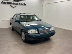Grün Gebraucht 1996 Mercedes C180 Limousine | 4.999 € (Etwas zu teuer)