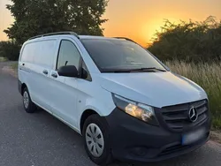 Weiß Gebraucht 2018 Mercedes Vito Van / Kleinbus | 15.400 €