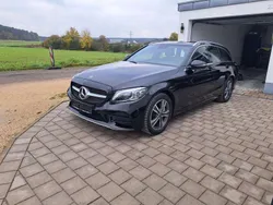 Schwarz Gebraucht 2019 Mercedes C220 Kombi | 25.700 € (Fairer Preis)