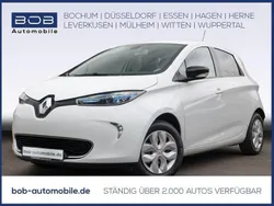 Weiß Gebraucht 2016 Renault Zoe Life Kleinwagen | 5.888 € (Fairer Preis)
