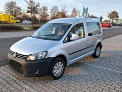 Silber Gebraucht 2012 VW Caddy Trendline Van / Kleinbus | 6.200 € (Fairer Preis)