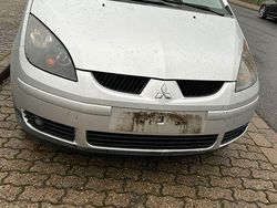 Grau Gebraucht 2007 Mitsubishi Colt Van / Kleinbus | 899 € (Guter Preis)