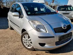 Silber Gebraucht 2007 Toyota Yaris Kleinwagen | 4.500 € (Guter Preis)