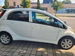 Weiß Gebraucht 2017 Peugeot iON Active Kleinwagen | 3.700 € (Guter Preis)