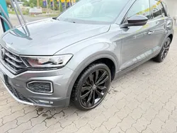 Grau Gebraucht 2021 VW T-Roc Sport SUV | 20.100 €