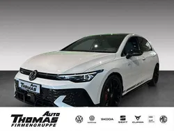 Oryxweiß perlmutteffekt Neu 2025 VW Golf VIII GTI Clubsport Limousine | 56.980 €