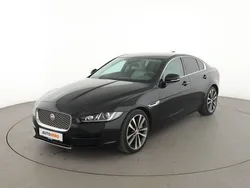 Schwarz Gebraucht 2017 Jaguar XE Portfolio Limousine | 24.090 € (Fairer Preis)