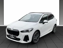 Weiß Neu 2025 BMW 220 M Sport | 50.198 € (Etwas zu teuer)