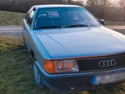 Gold Gebraucht 1986 Audi 100 Limousine | 3.550 €