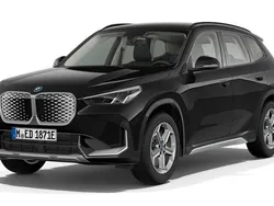 Schwarz Neu 2025 BMW iX1 xLine SUV | 39.000 € (Superpreis)